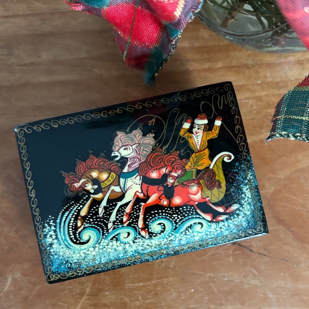 Vintage Russian Palekh Box #2